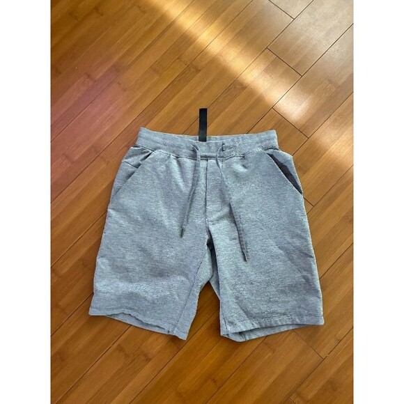 Lululemon Men's Lululemon City Sweat Shorts 9 Inch Inseam Medium - Picture 1 of 5